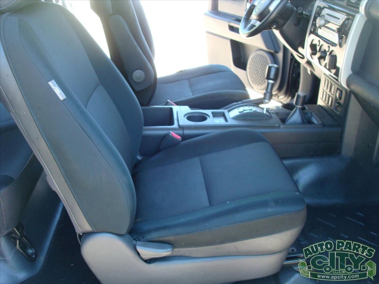 Toyota FJ Cruiser 4WD AT 2008