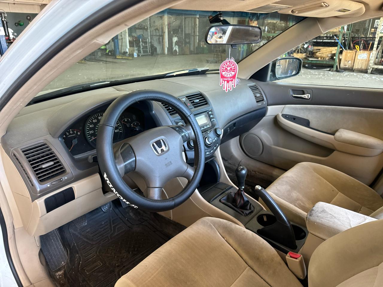 Honda Accord LX sedan 2004