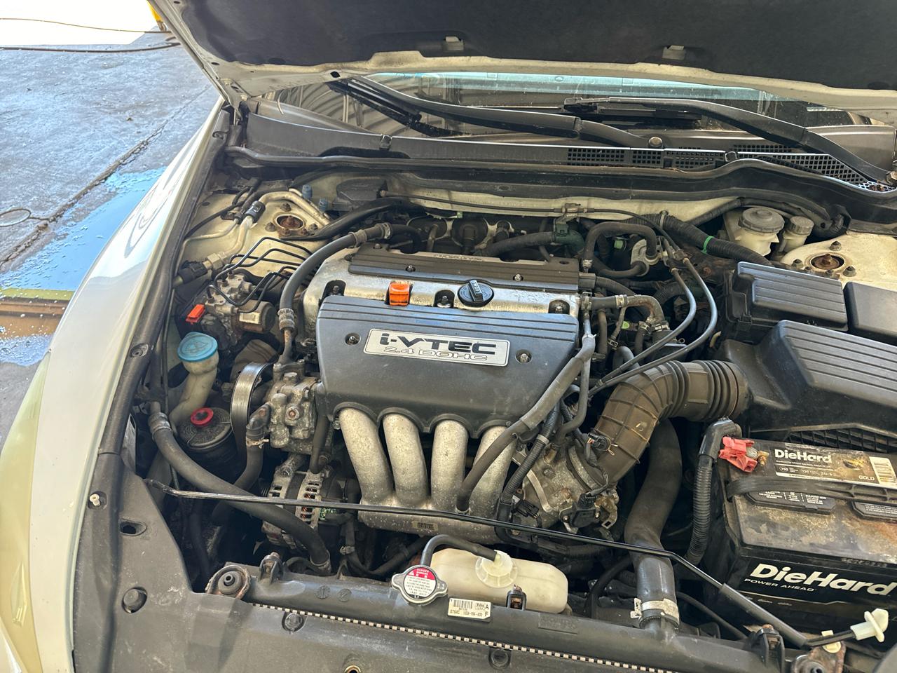 Honda Accord LX sedan 2004