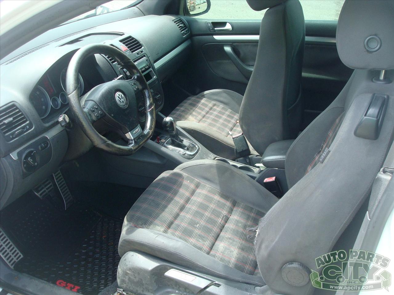 Volkswagen GTI 2.0T Coupe 2009