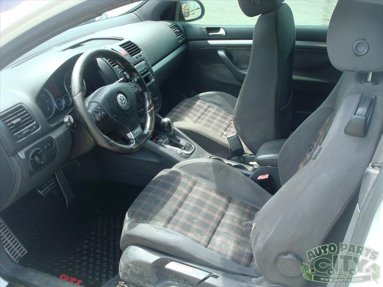 Volkswagen GTI 2.0T Coupe 2009