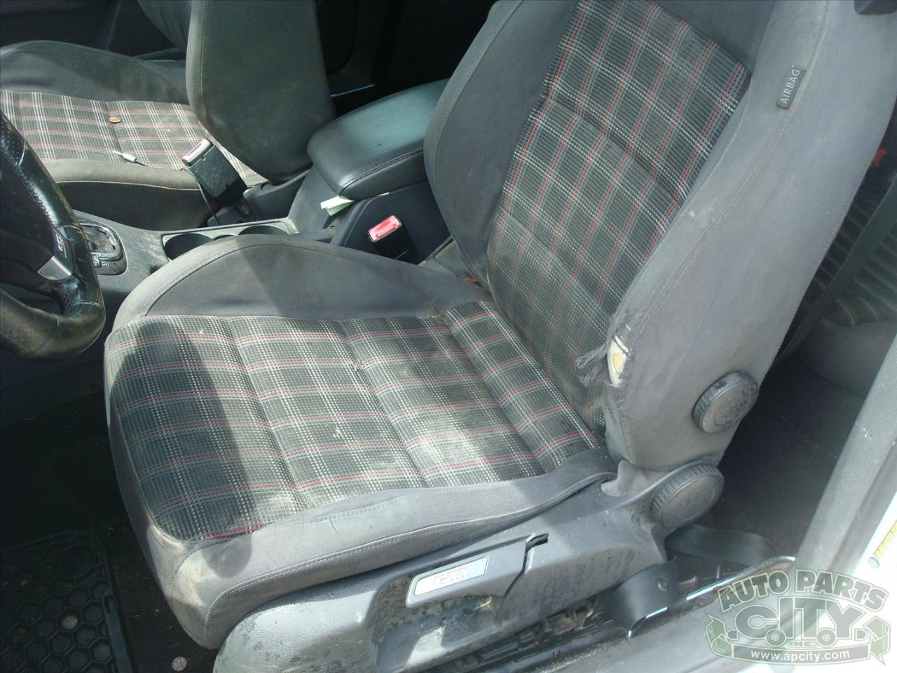 Volkswagen GTI 2.0T Coupe 2009