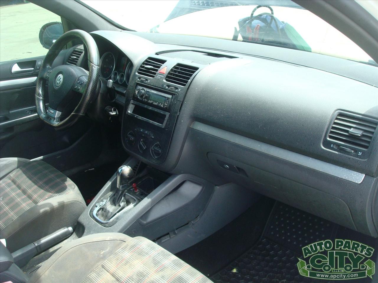 Volkswagen GTI 2.0T Coupe 2009
