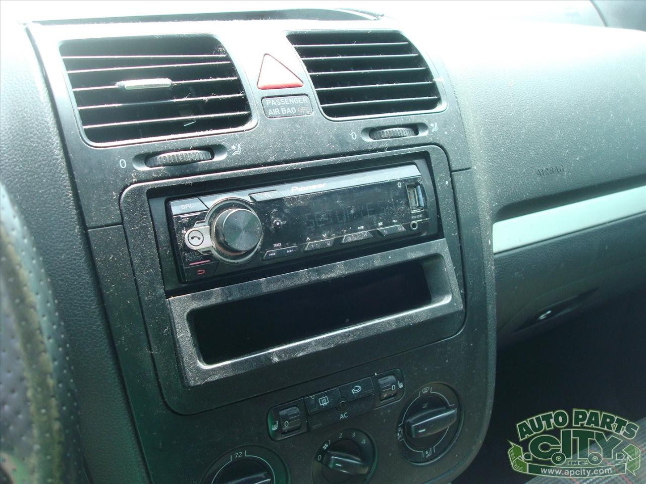 Volkswagen GTI 2.0T Coupe 2009