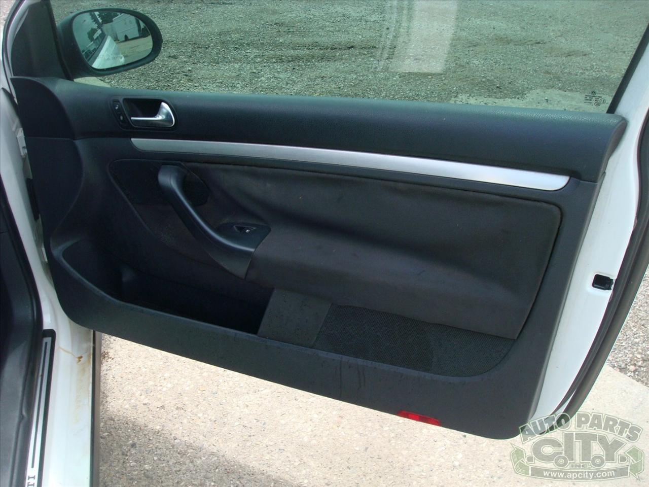 Volkswagen GTI 2.0T Coupe 2009