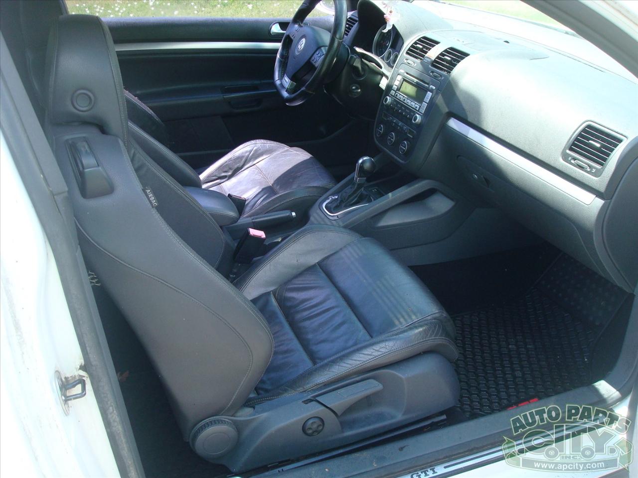 Volkswagen GTI 2.0T Coupe 2007