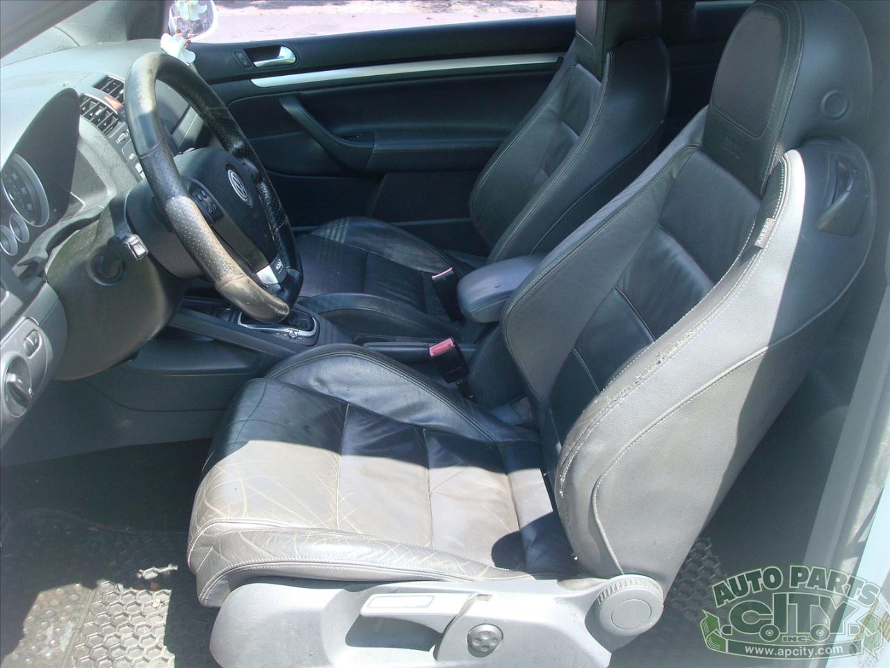 Volkswagen GTI 2.0T Coupe 2007