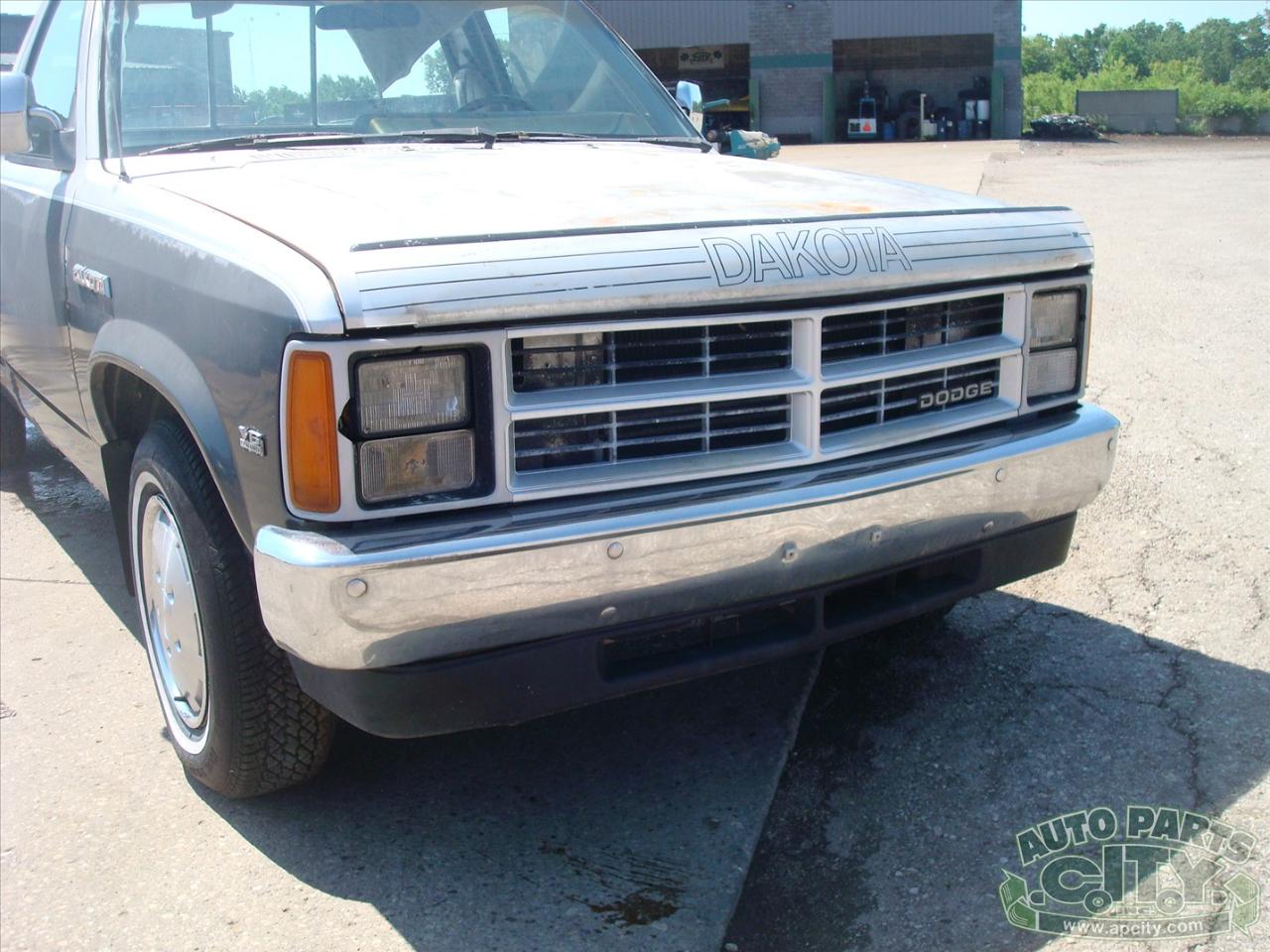 Dodge Dakota Reg. Cab 2WD 1988