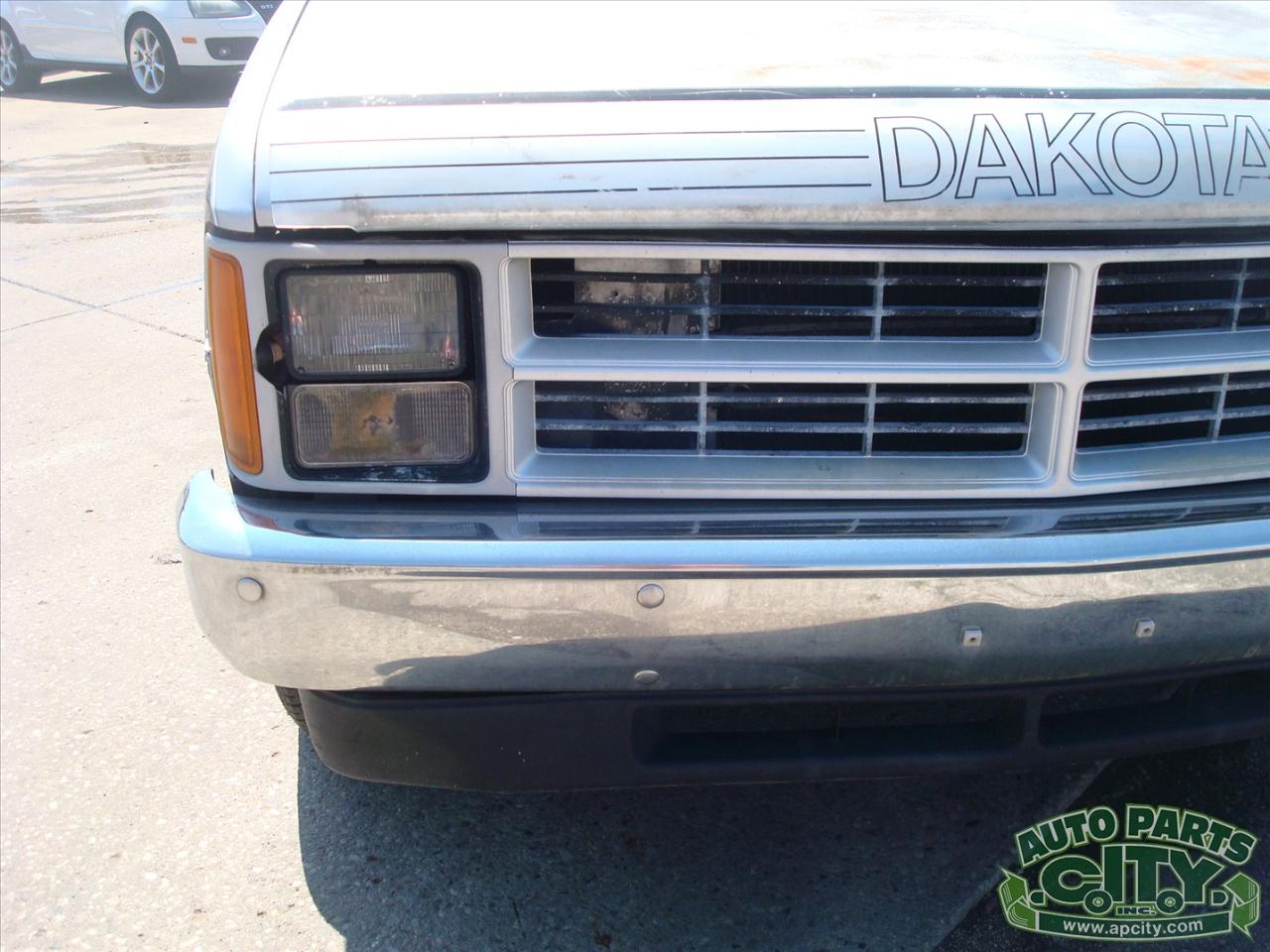 Dodge Dakota Reg. Cab 2WD 1988