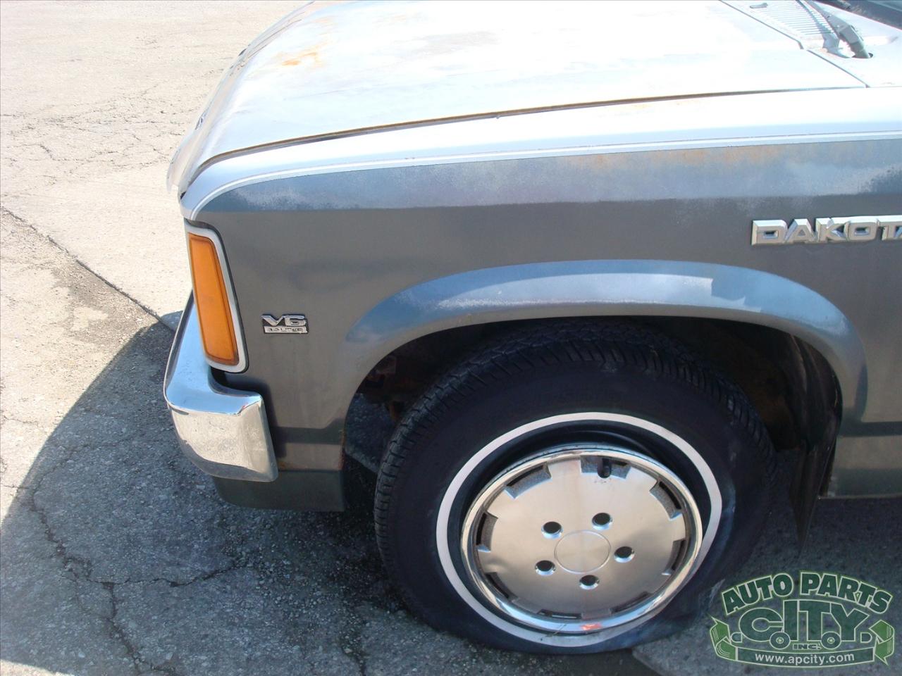 Dodge Dakota Reg. Cab 2WD 1988