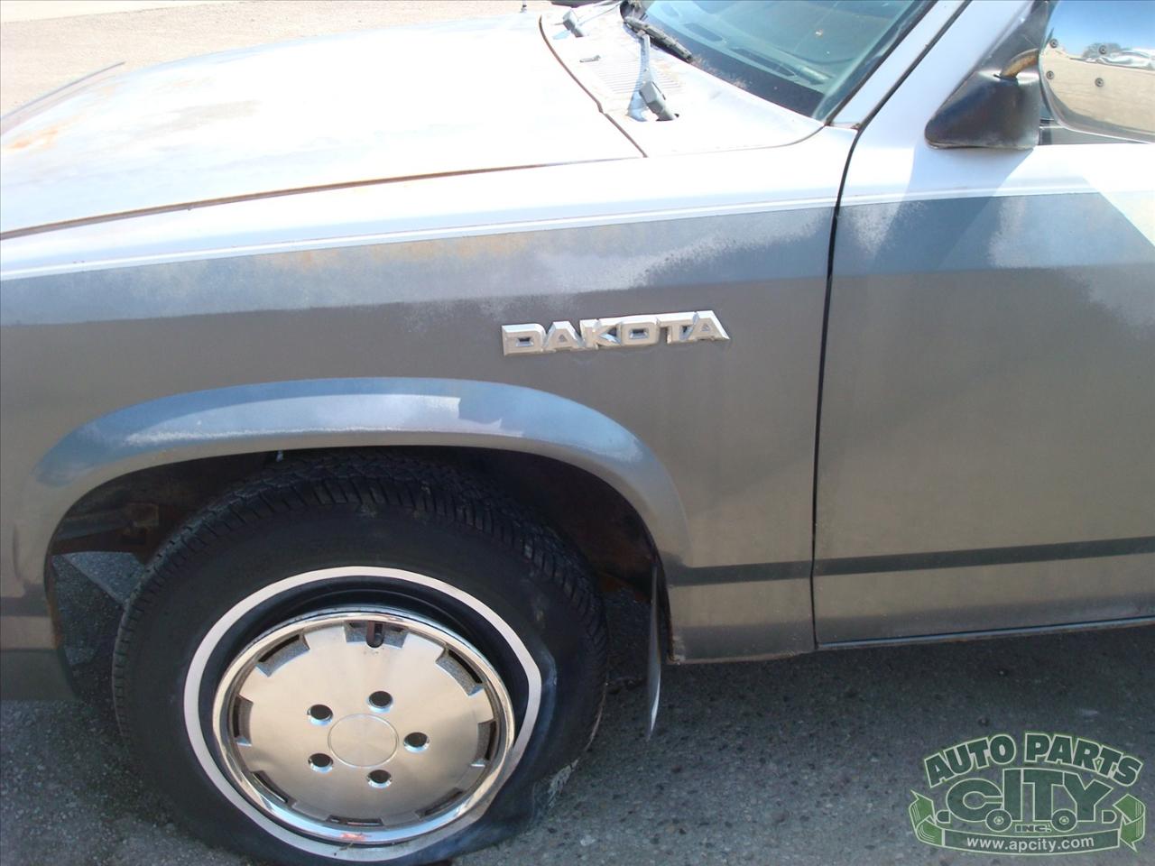 Dodge Dakota Reg. Cab 2WD 1988
