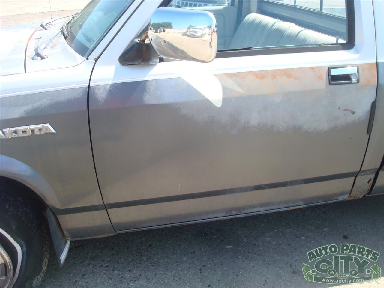 Dodge Dakota Reg. Cab 2WD 1988