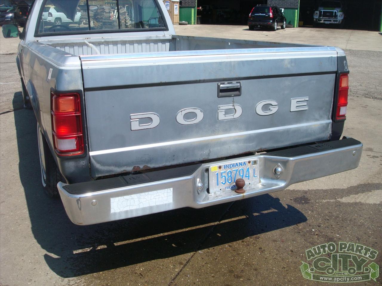 Dodge Dakota Reg. Cab 2WD 1988