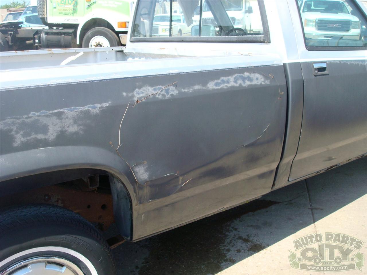 Dodge Dakota Reg. Cab 2WD 1988