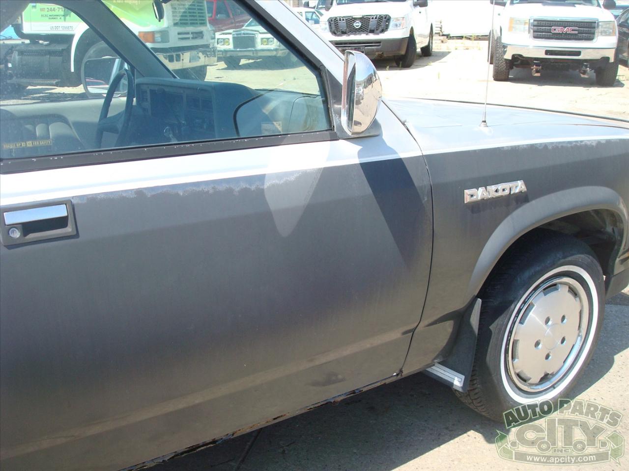 Dodge Dakota Reg. Cab 2WD 1988