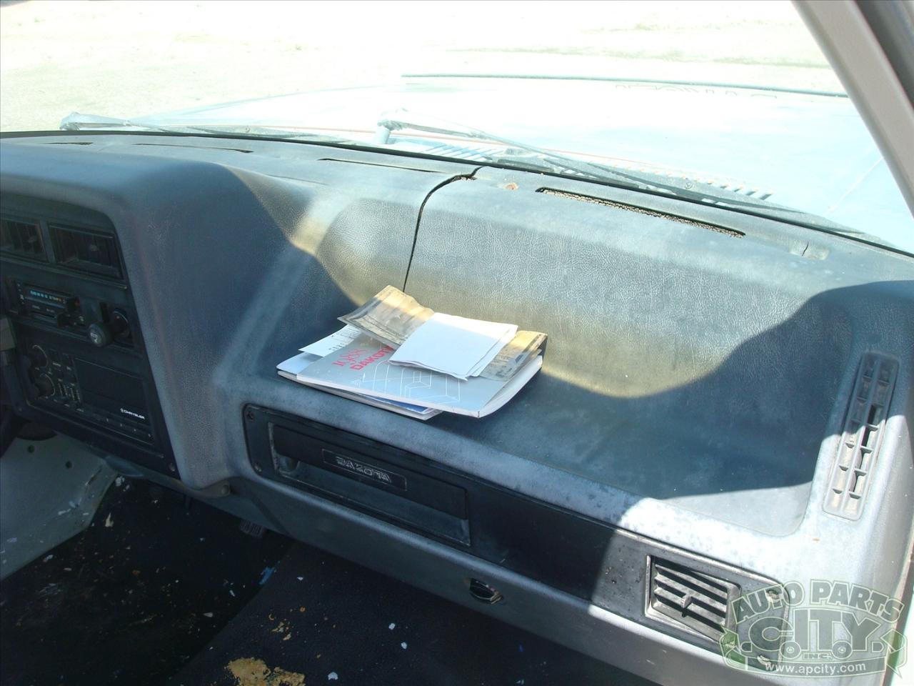 Dodge Dakota Reg. Cab 2WD 1988