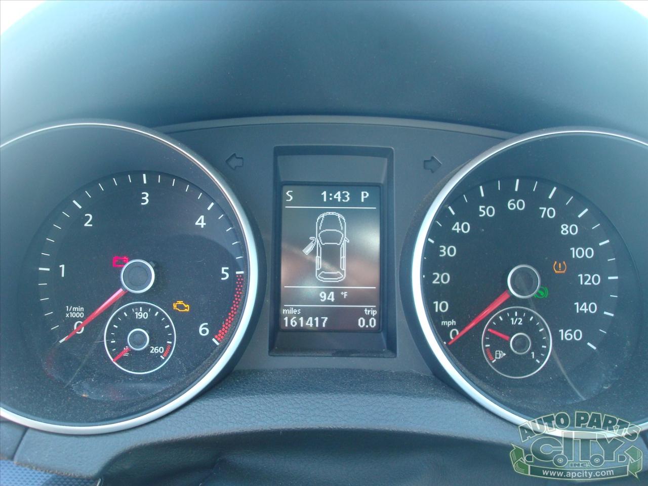 Volkswagen Jetta SportWagen 2.0L TDI 2011