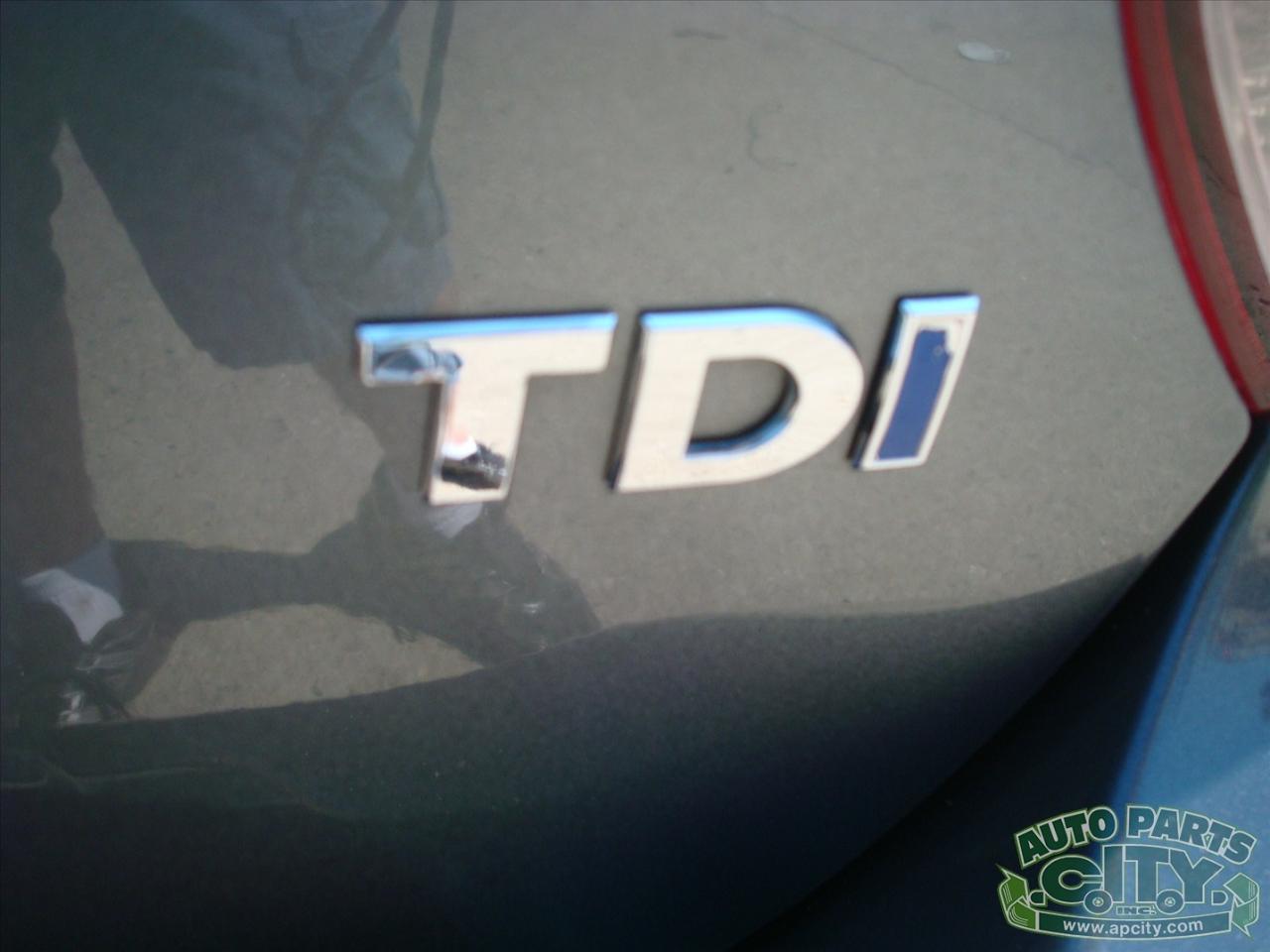 Volkswagen Jetta SportWagen 2.0L TDI 2011