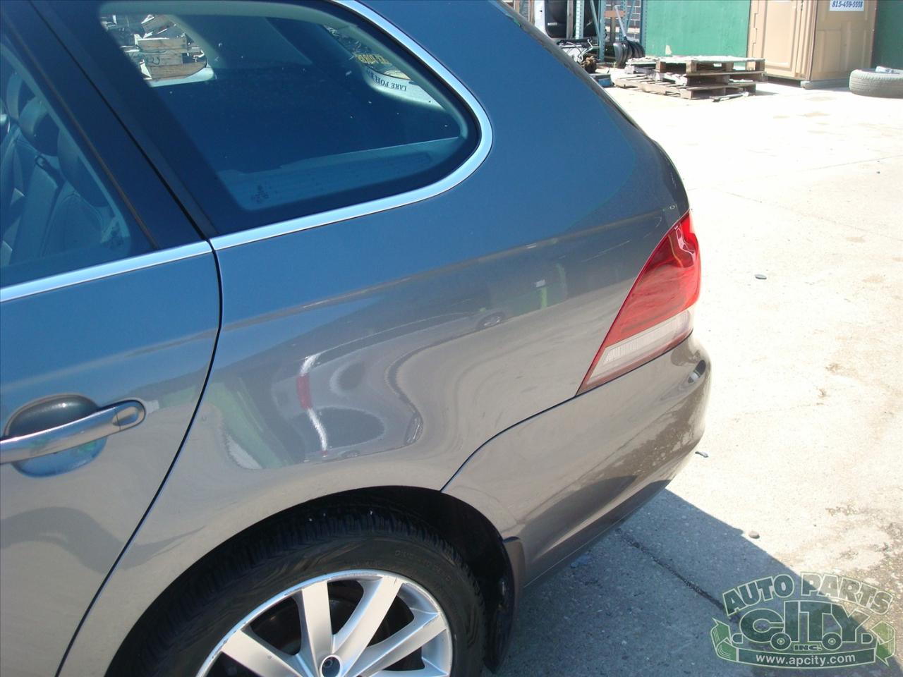 Volkswagen Jetta SportWagen 2.0L TDI 2011