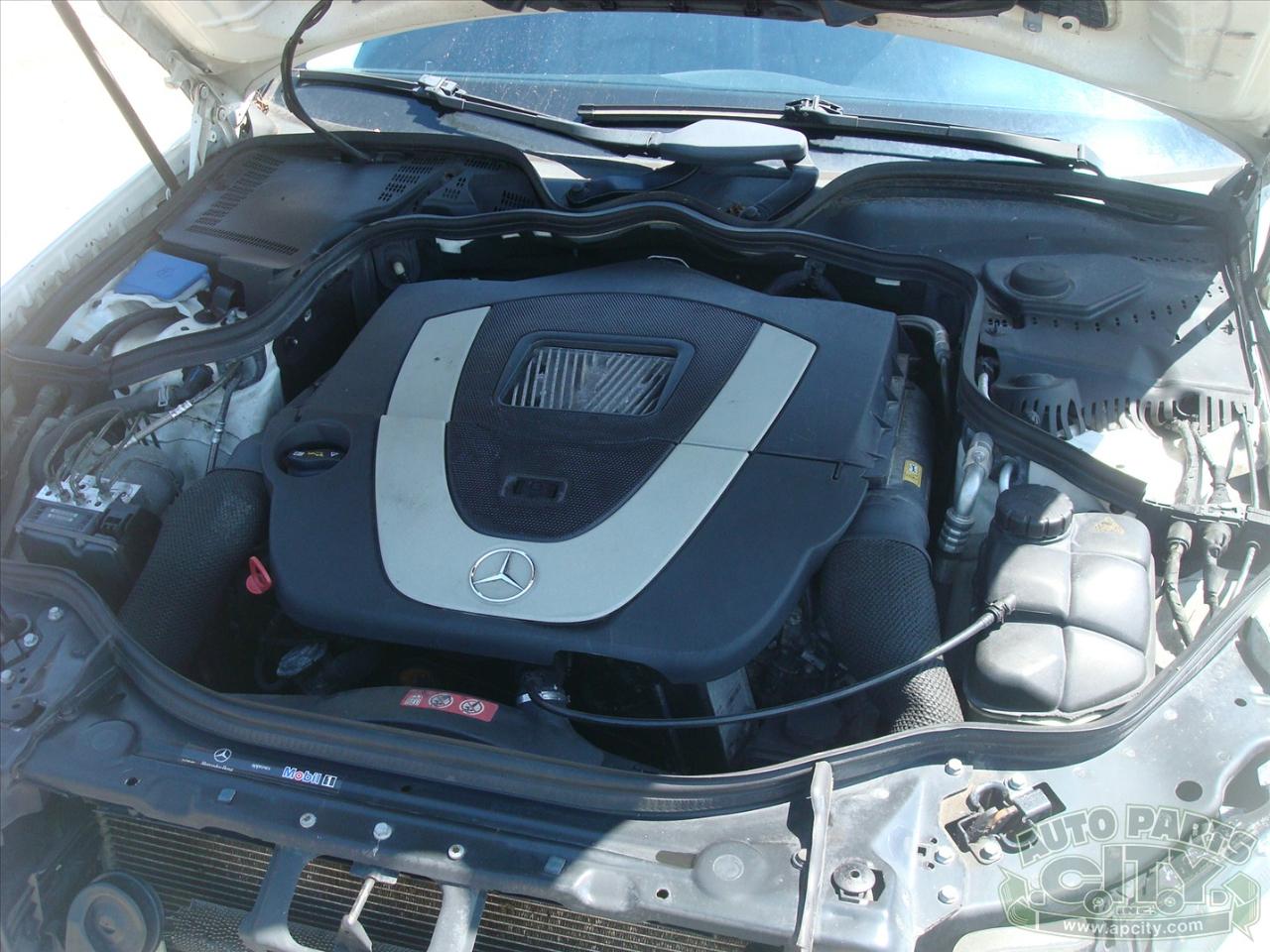 Mercedes-Benz E-Class E350 4MATIC Sedan 2008