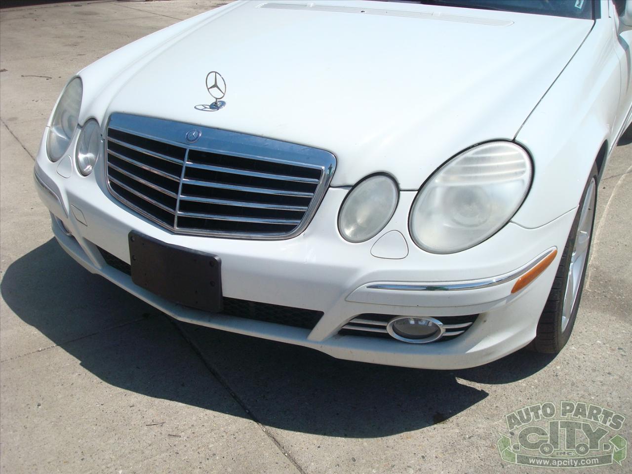Mercedes-Benz E-Class E350 4MATIC Sedan 2008