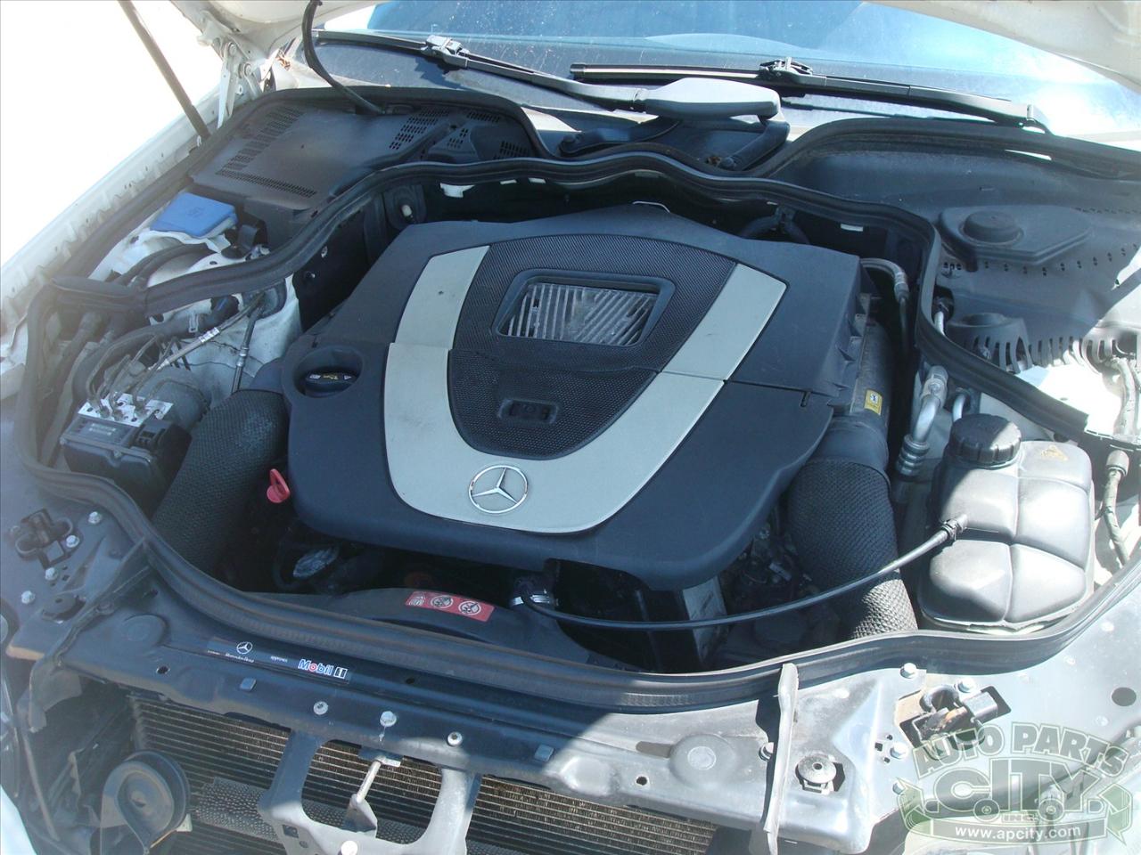 Mercedes-Benz E-Class E350 4MATIC Sedan 2008