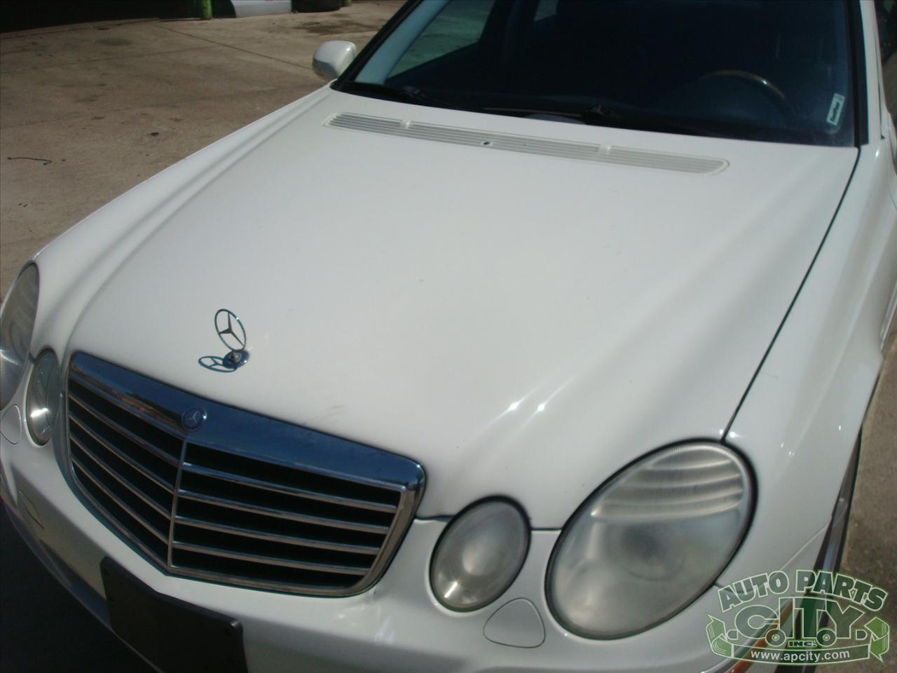 Mercedes-Benz E-Class E350 4MATIC Sedan 2008
