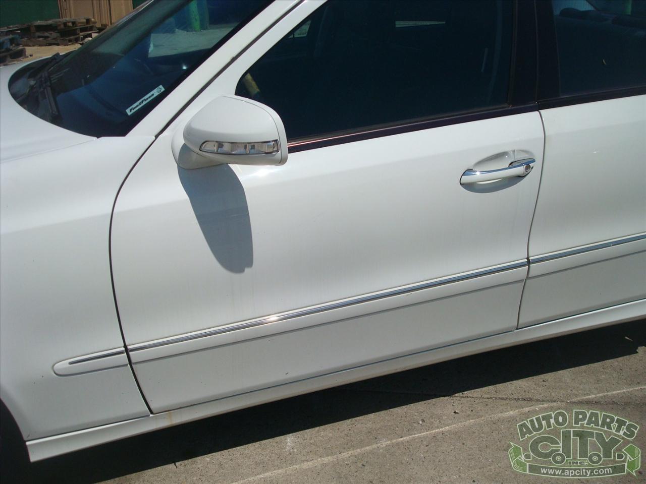 Mercedes-Benz E-Class E350 4MATIC Sedan 2008