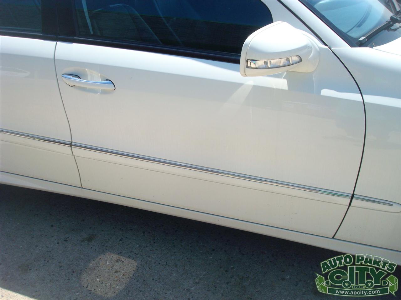 Mercedes-Benz E-Class E350 4MATIC Sedan 2008