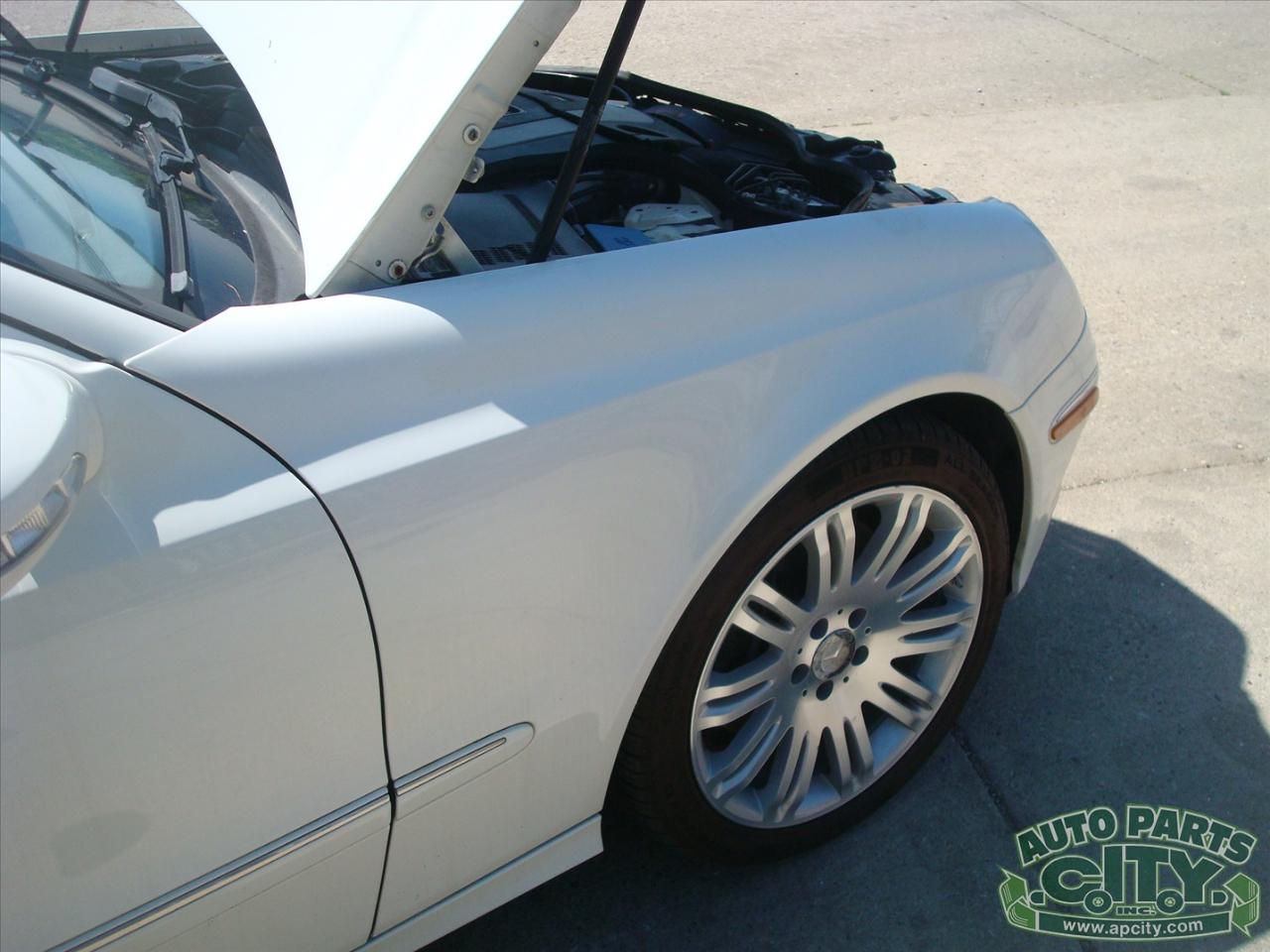 Mercedes-Benz E-Class E350 4MATIC Sedan 2008