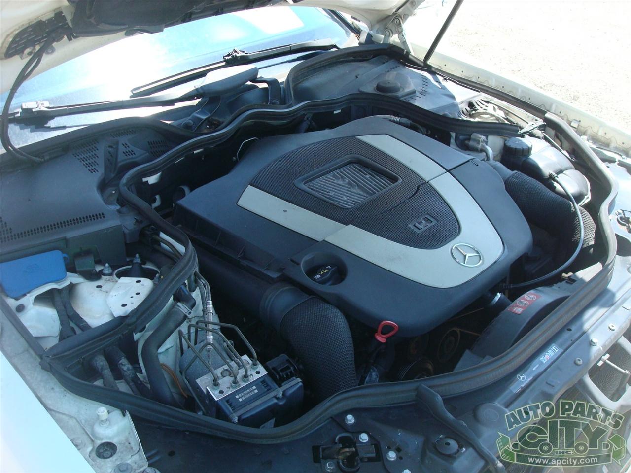 Mercedes-Benz E-Class E350 4MATIC Sedan 2008