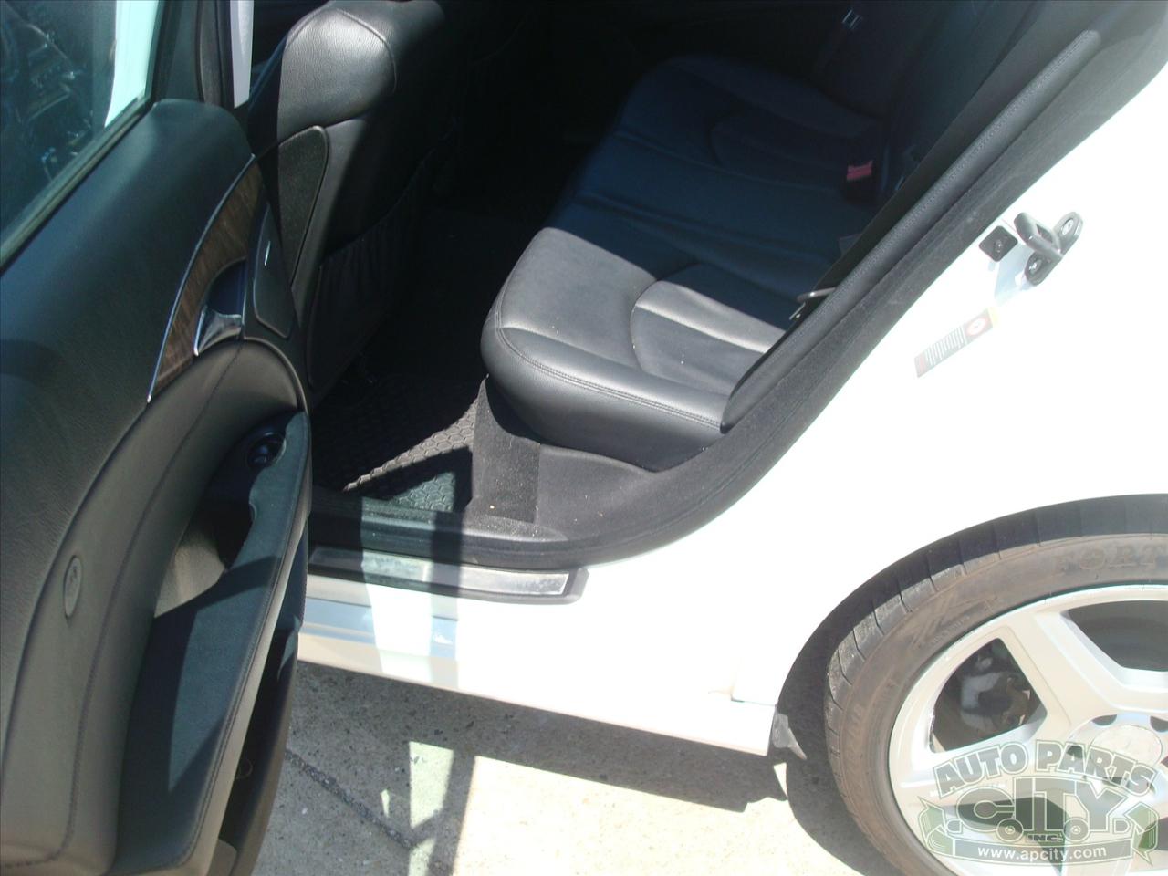 Mercedes-Benz E-Class E350 4MATIC Sedan 2008