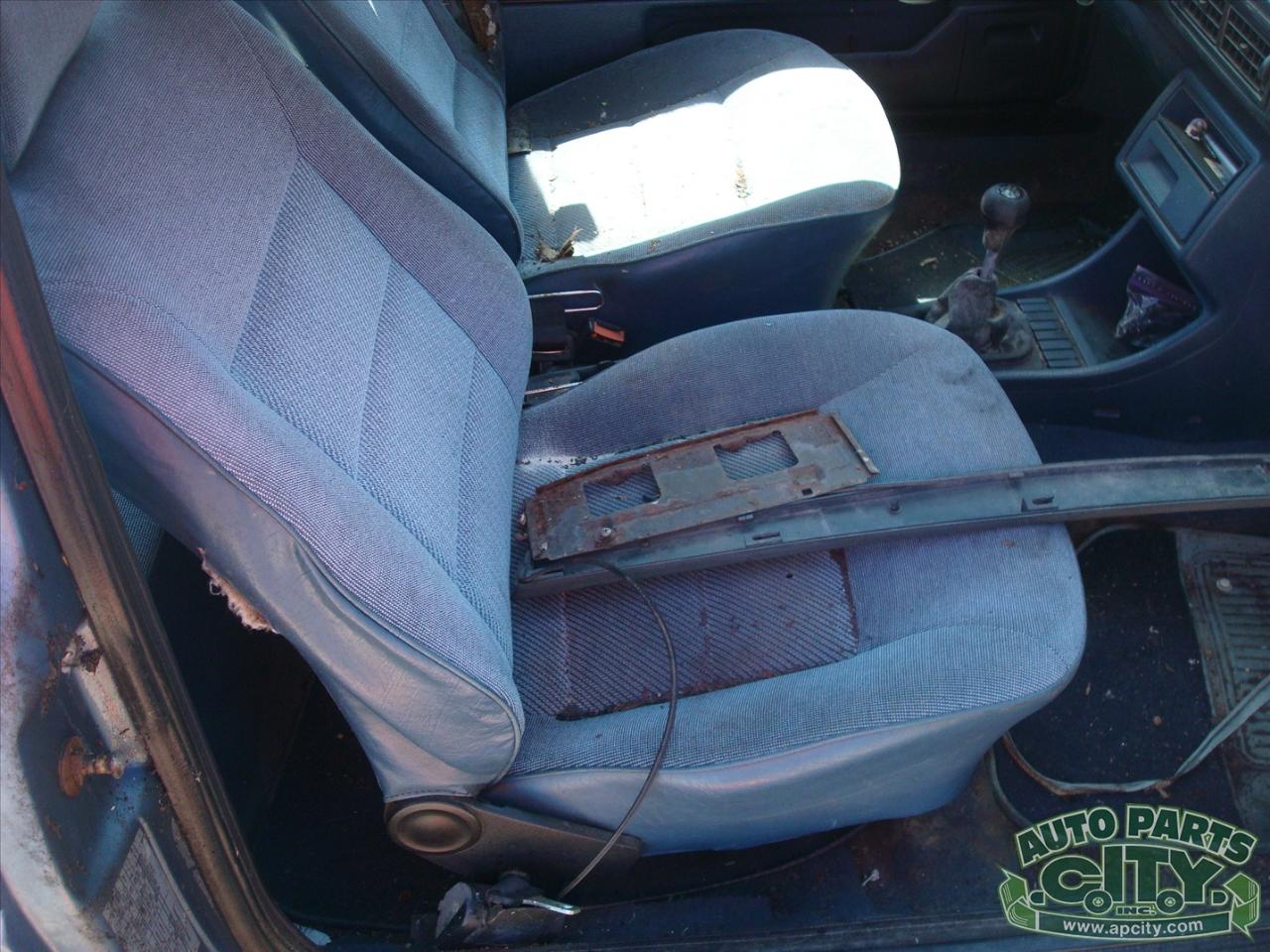 Volkswagen Golf GL 2-Door Hatchback 1989