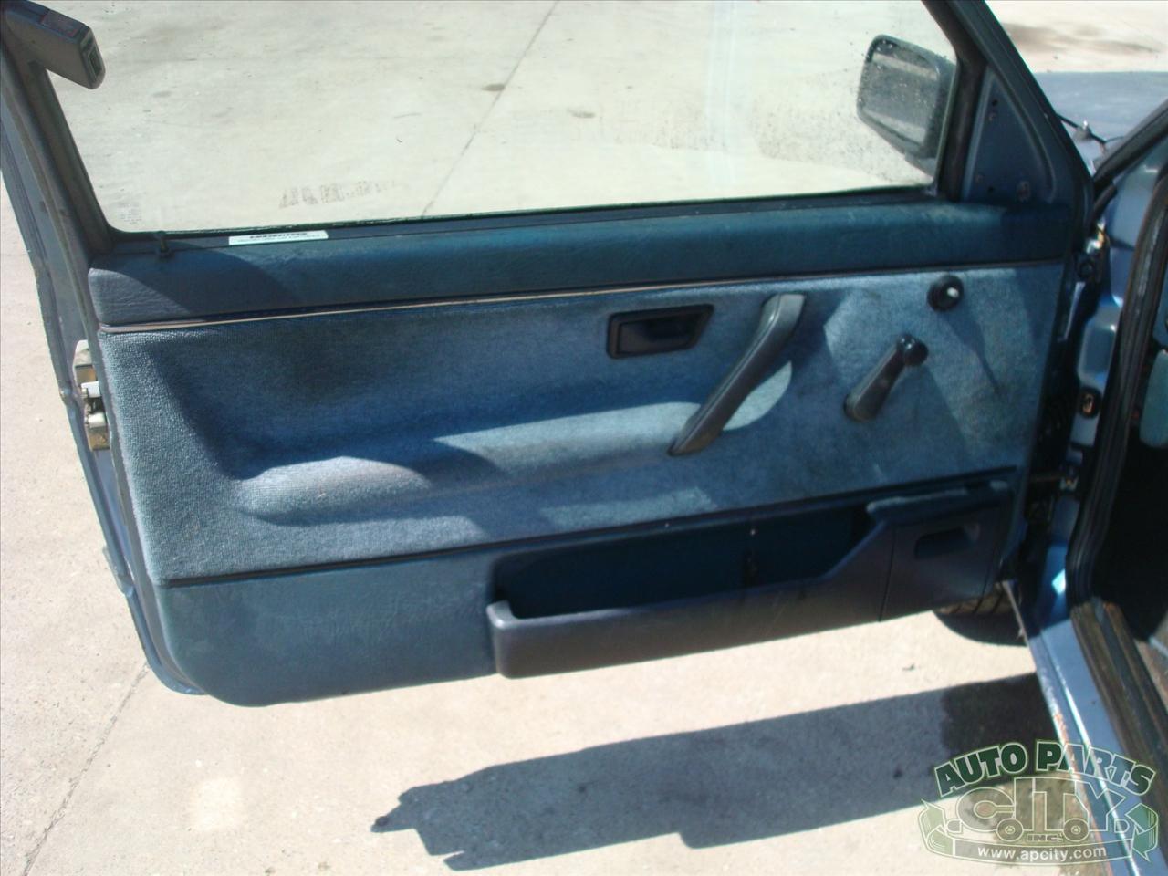 Volkswagen Golf GL 2-Door Hatchback 1989