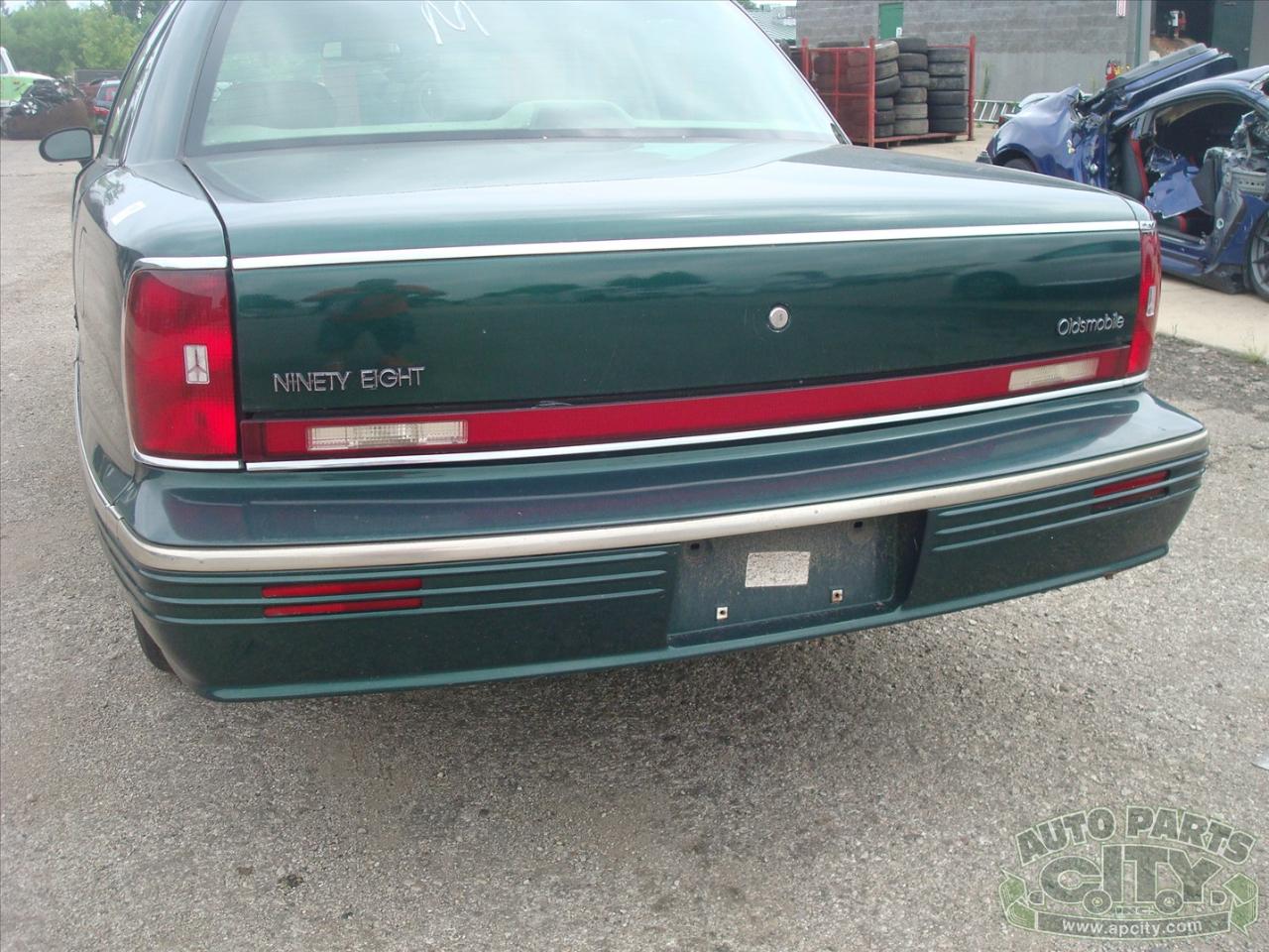 Oldsmobile Ninety Eight Regency Elite Series I 1996