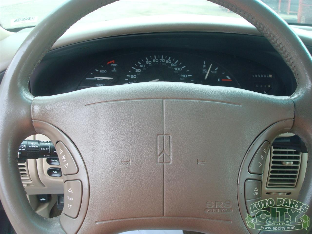Oldsmobile Ninety Eight Regency Elite Series I 1996