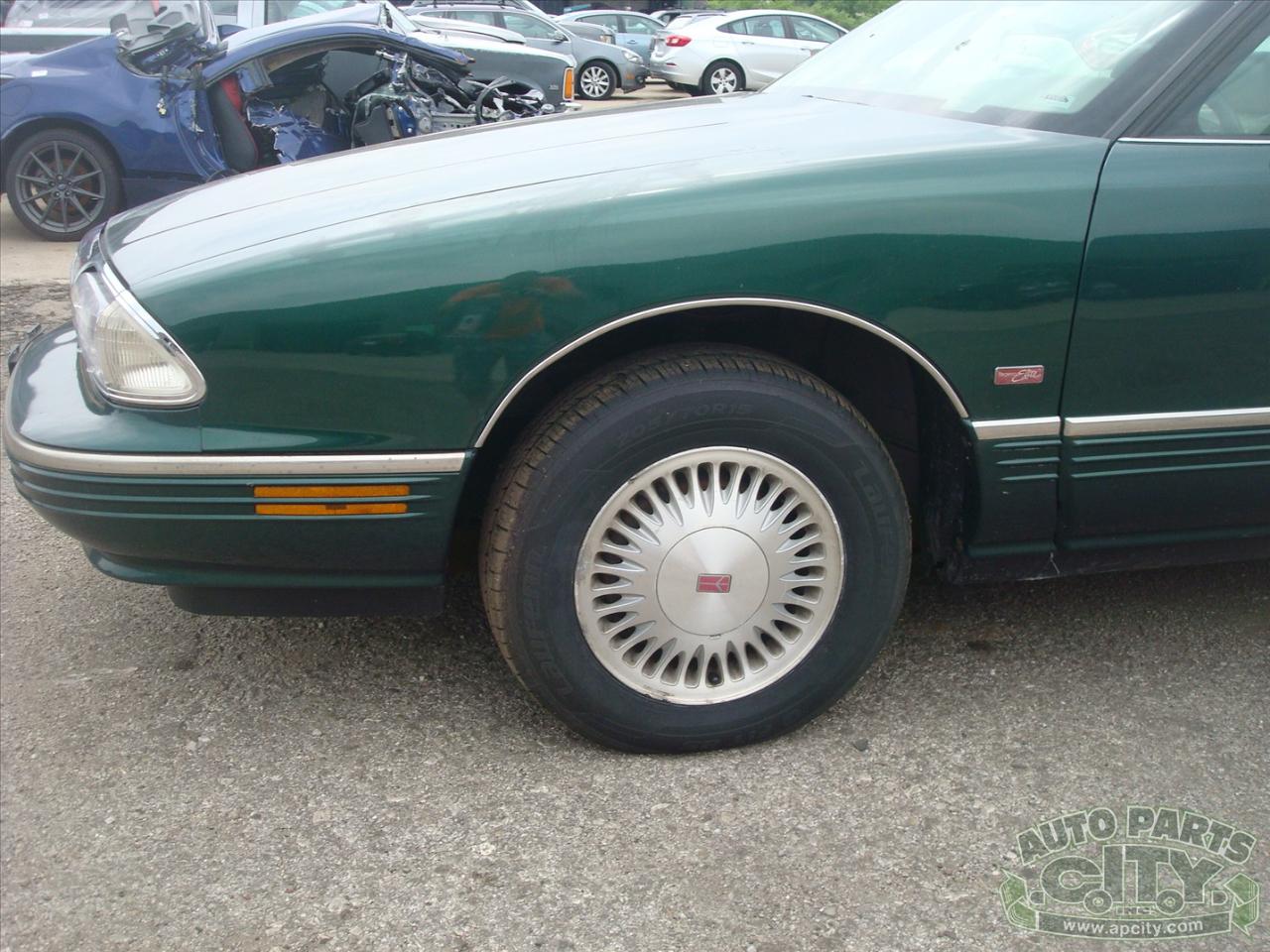 Oldsmobile Ninety Eight Regency Elite Series I 1996