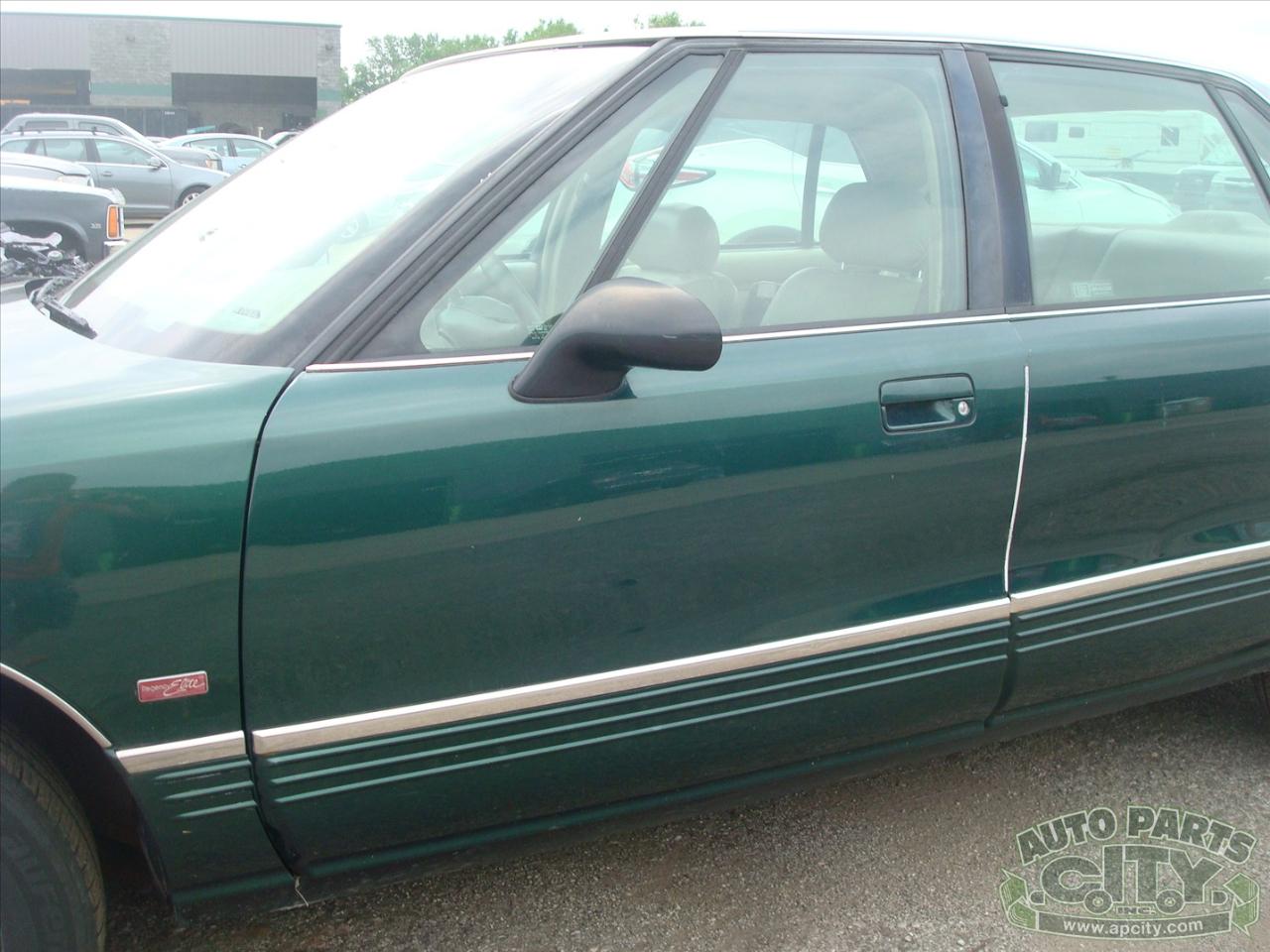 Oldsmobile Ninety Eight Regency Elite Series I 1996