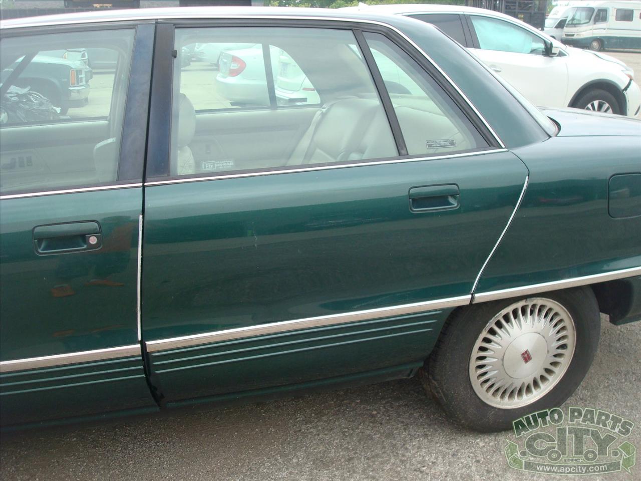 Oldsmobile Ninety Eight Regency Elite Series I 1996