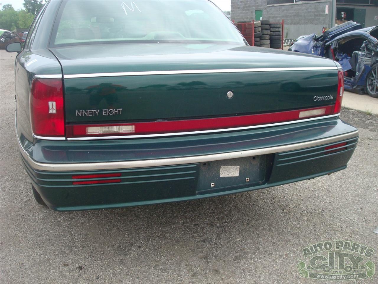 Oldsmobile Ninety Eight Regency Elite Series I 1996