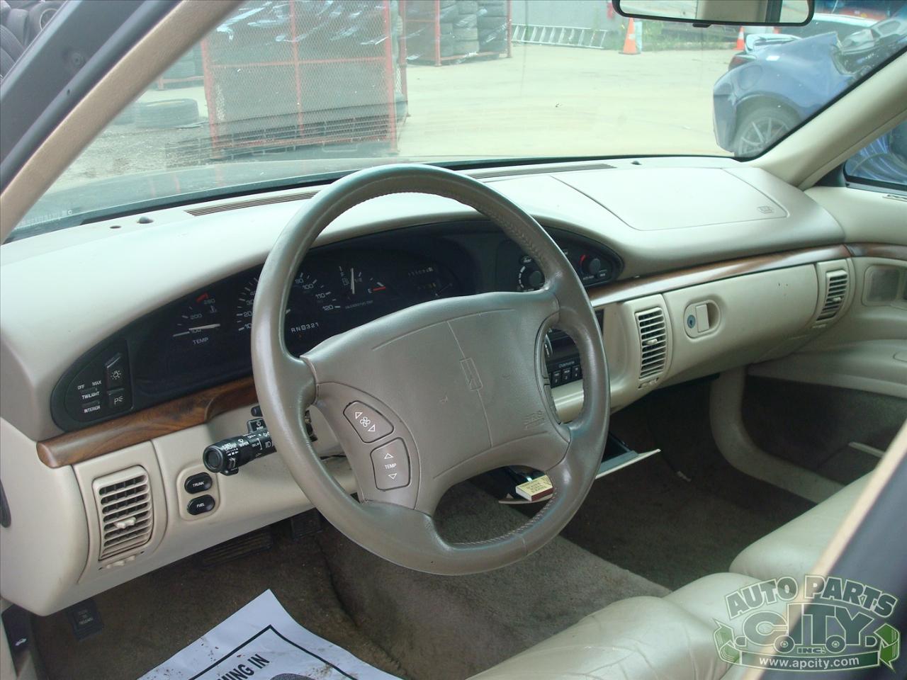 Oldsmobile Ninety Eight Regency Elite Series I 1996