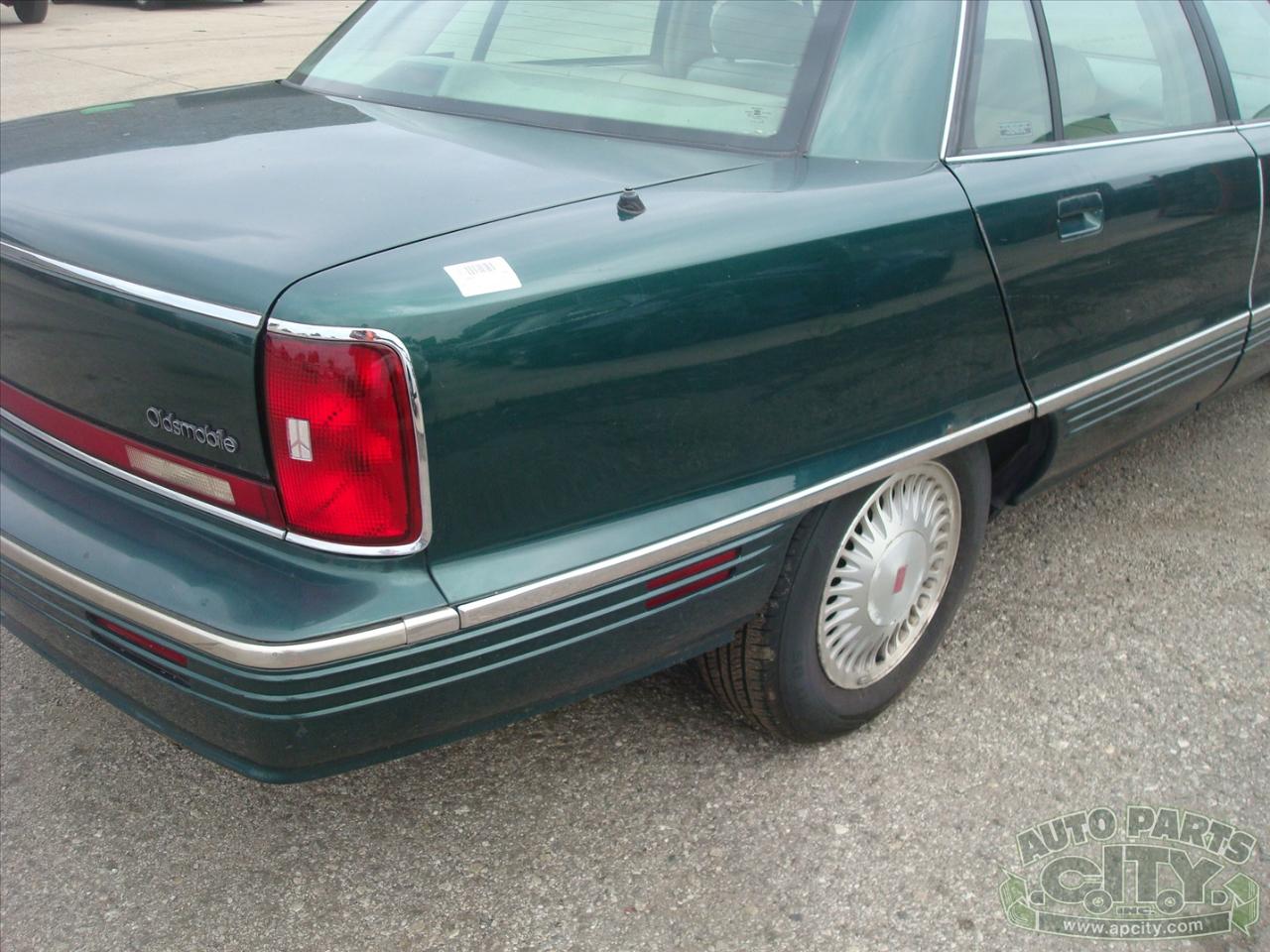 Oldsmobile Ninety Eight Regency Elite Series I 1996