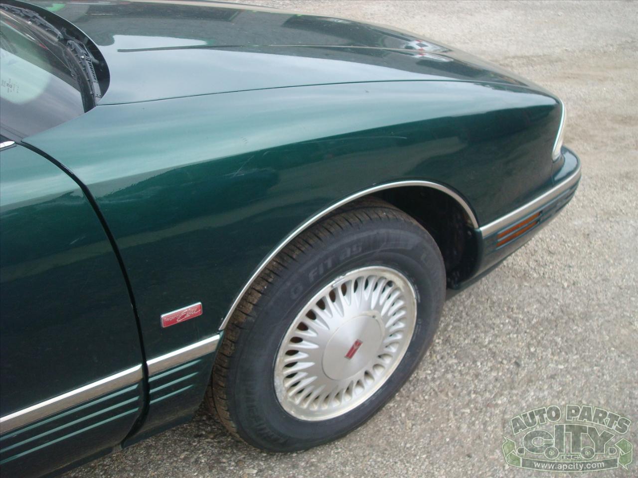 Oldsmobile Ninety Eight Regency Elite Series I 1996