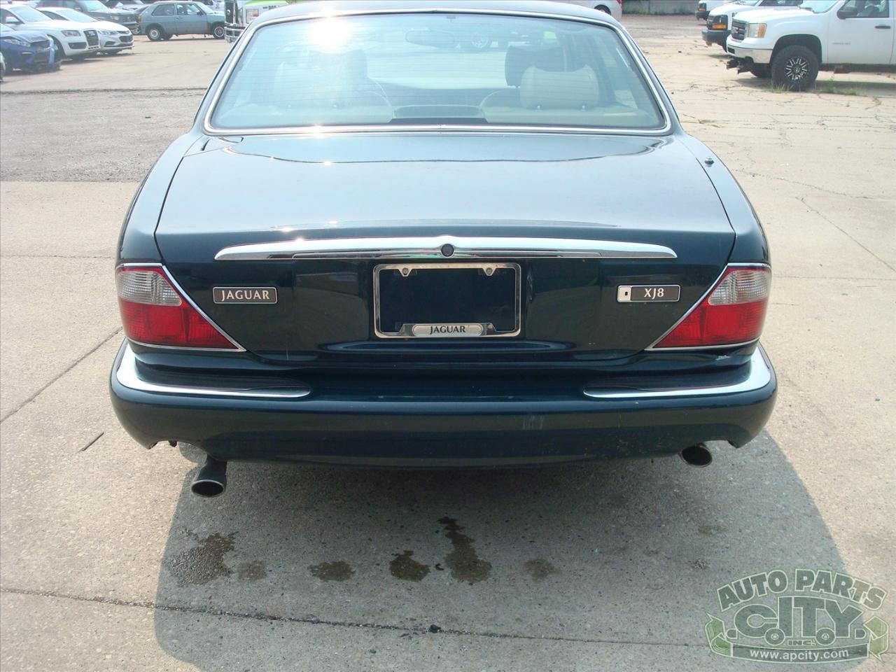 Jaguar XJ Sedan XJ8 1998