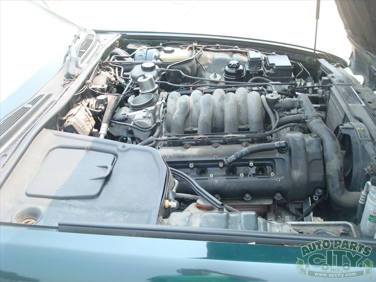 Jaguar XJ Sedan XJ8 1998