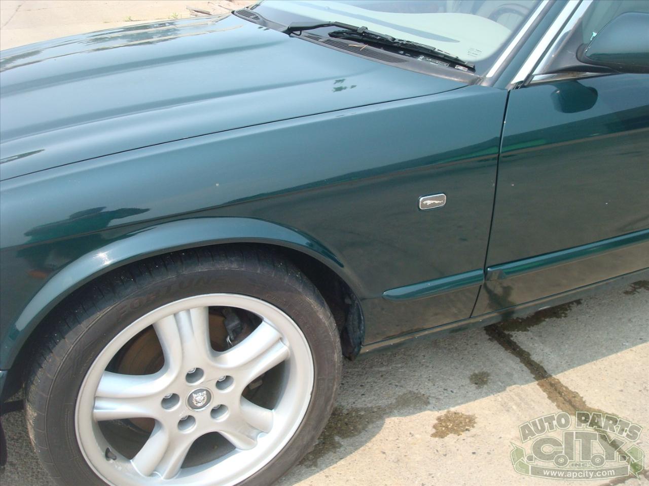 Jaguar XJ Sedan XJ8 1998
