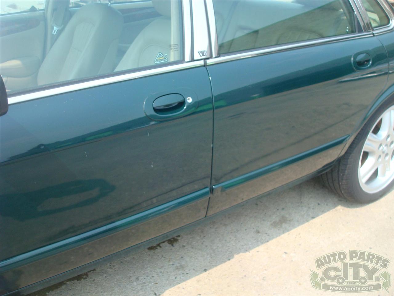 Jaguar XJ Sedan XJ8 1998