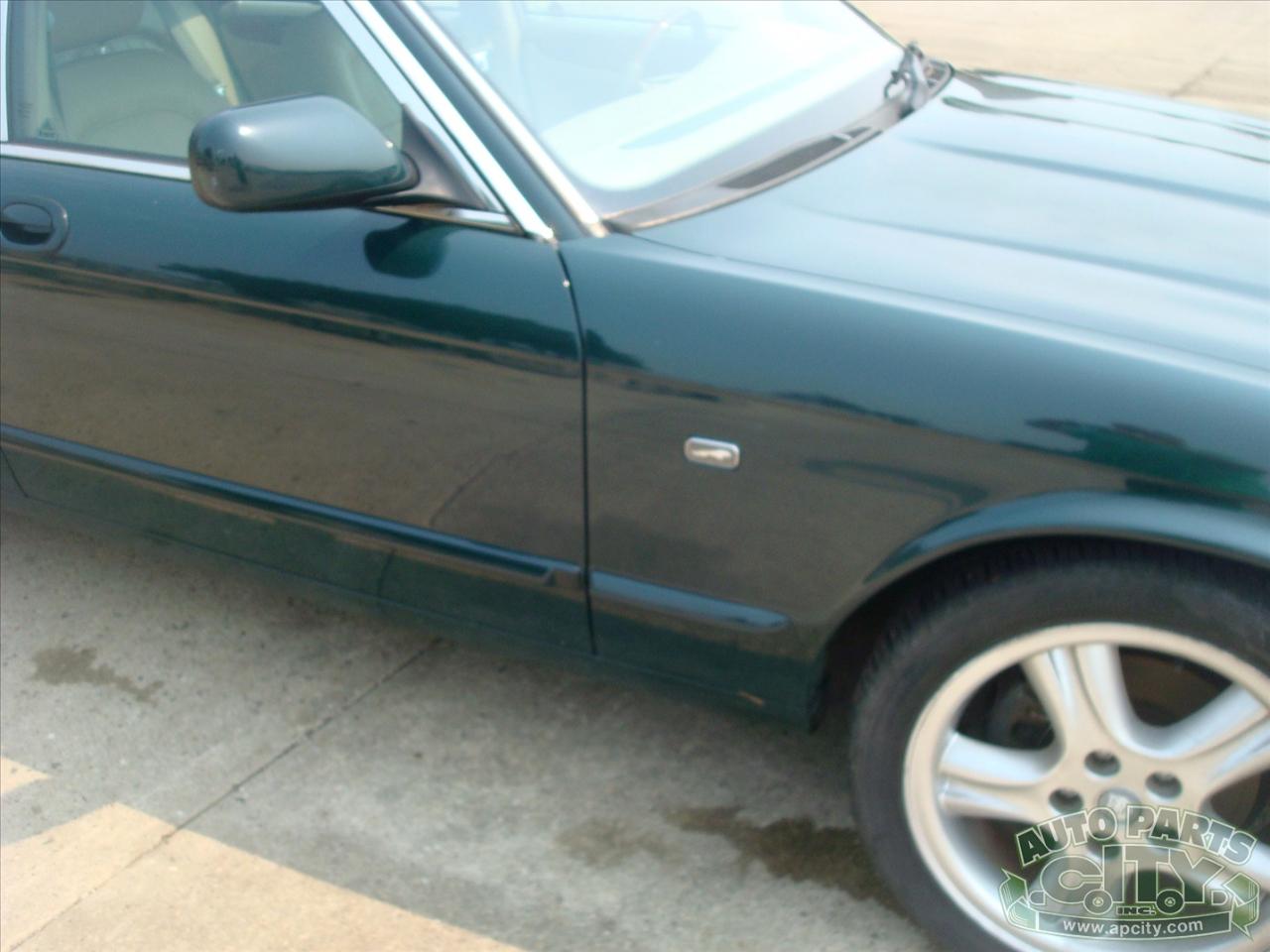 Jaguar XJ Sedan XJ8 1998