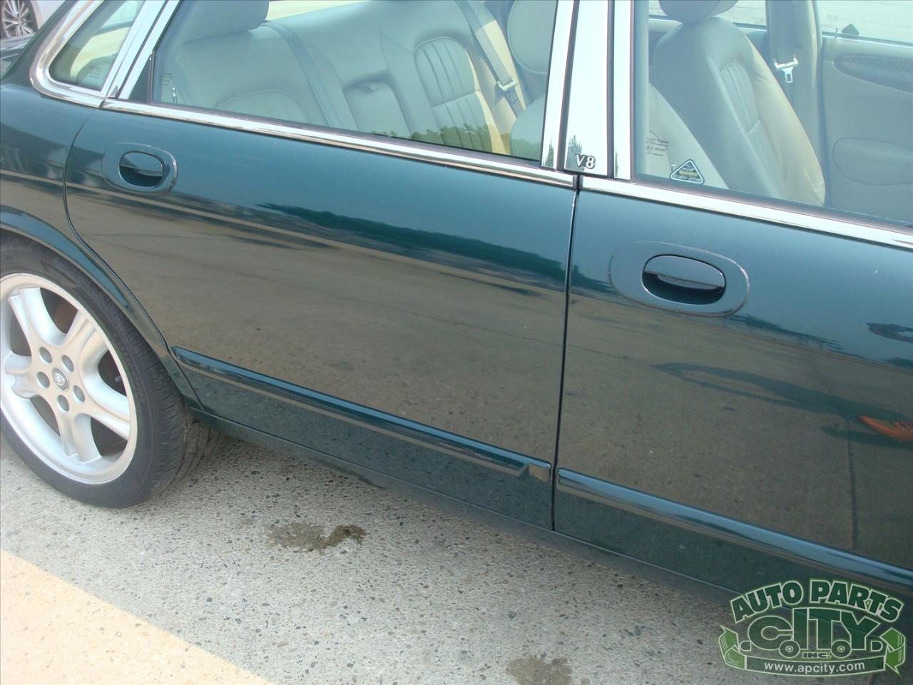 Jaguar XJ Sedan XJ8 1998