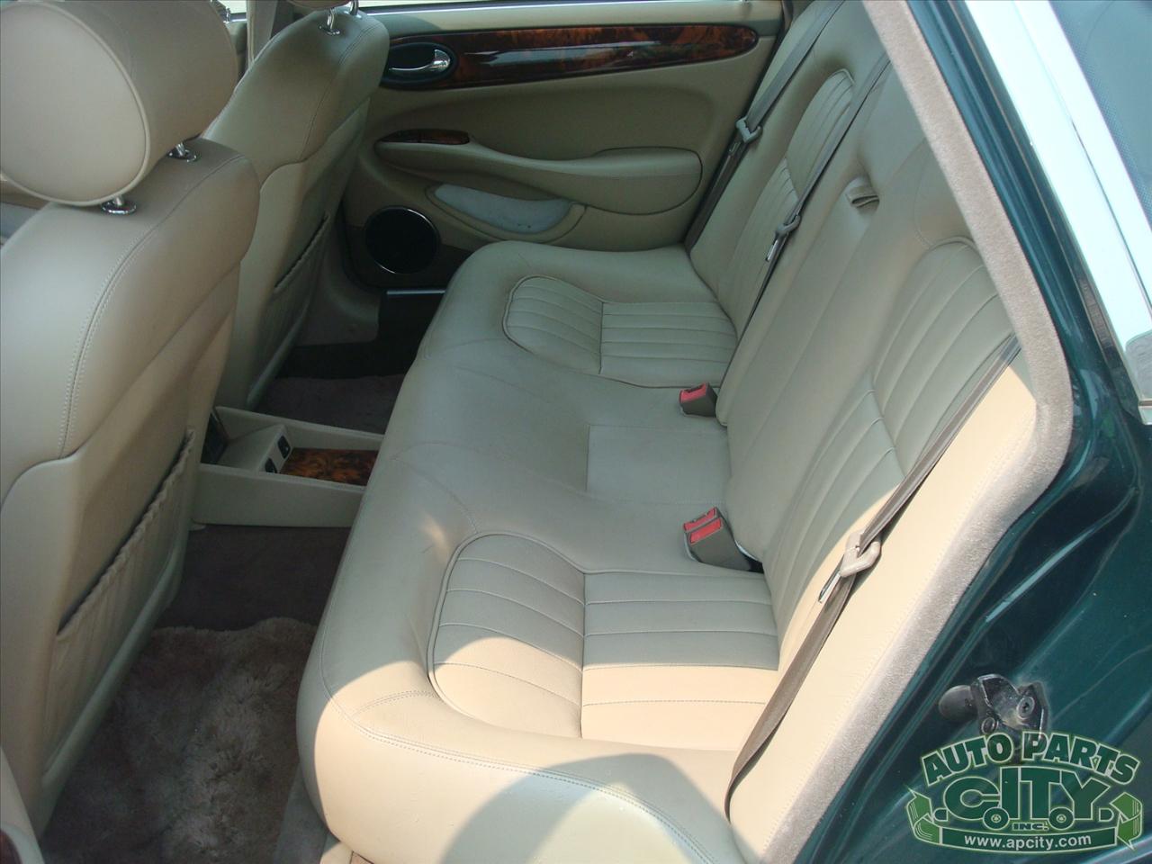 Jaguar XJ Sedan XJ8 1998